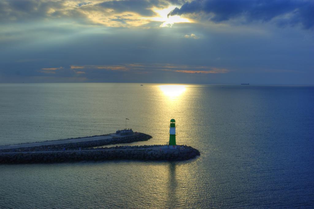 Kurparkhotel Warnemuende Rostock Luaran gambar